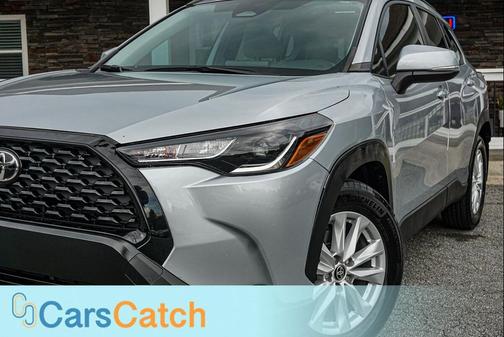 Sonic Silver 2024 Toyota Corolla Cross LE
