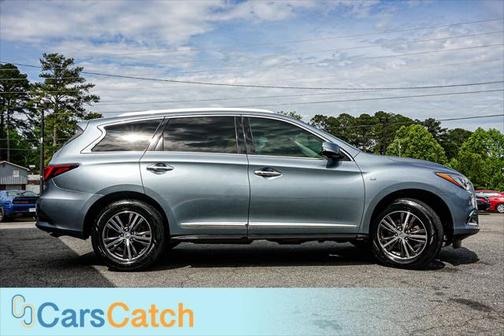 2017 INFINITI QX60 Base