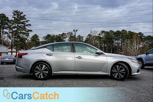 2022 Nissan Altima 2.5 SV