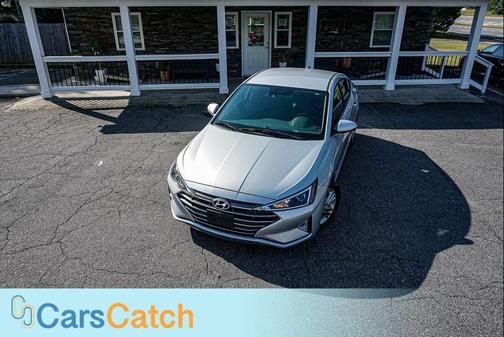 2019 Hyundai ELANTRA SEL