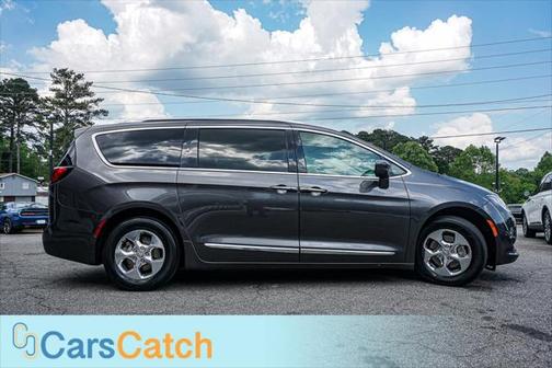 2018 Chrysler Pacifica Hybrid Touring L