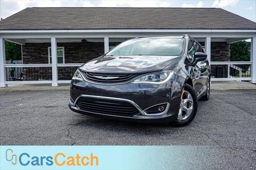 2018 Chrysler Pacifica Hybrid Touring L