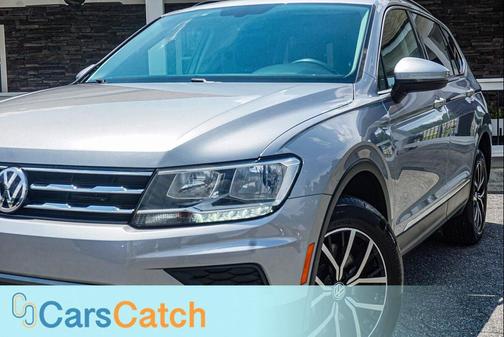 Pyrite Silver Metallic 2021 Volkswagen Tiguan 2.0T SE