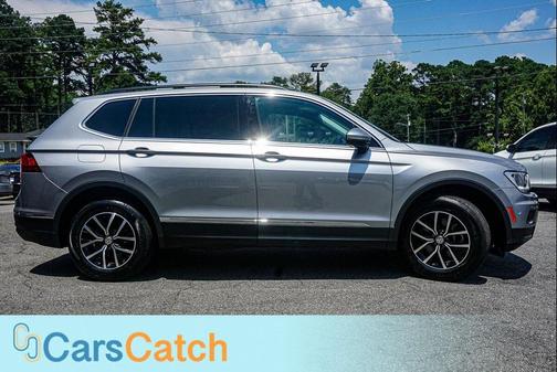 Pyrite Silver Metallic 2021 Volkswagen Tiguan 2.0T SE