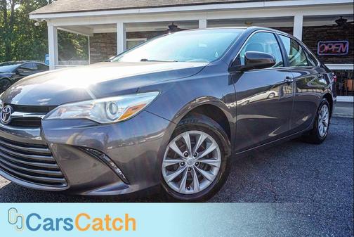 2016 Toyota Camry SEDAN