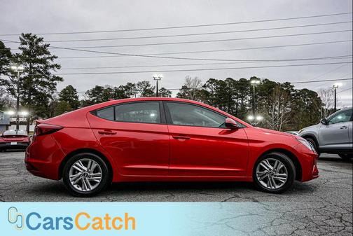 2020 Hyundai ELANTRA SEL