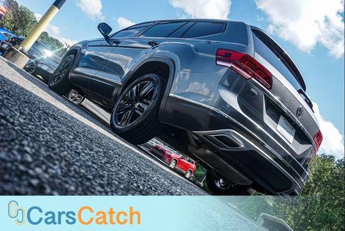 Platinum Gray Metallic 2018 Volkswagen Atlas 2.0T SEL
