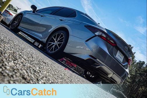 Celestial Silver Metallic 2021 Toyota Camry SE