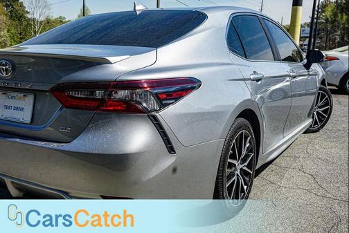 Celestial Silver Metallic 2021 Toyota Camry SE
