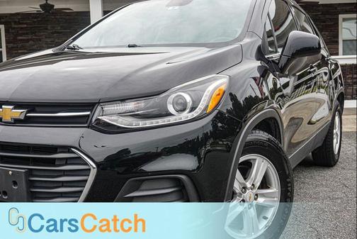 Mosaic Black Metallic 2020 Chevrolet Trax LT