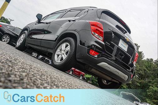 Mosaic Black Metallic 2020 Chevrolet Trax LT
