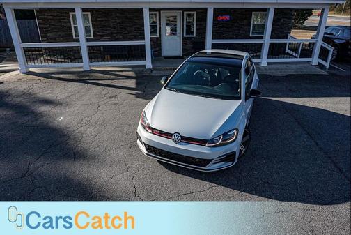 2021 Volkswagen Golf GTI 2.0T SE DSG