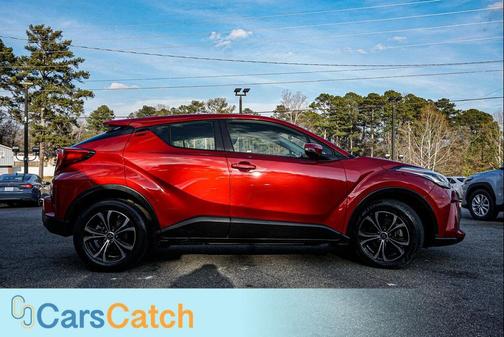 2020 Toyota C-HR LE
