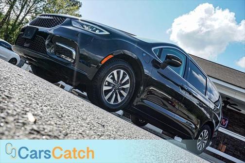 2023 Chrysler Pacifica Hybrid Touring L