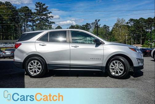 Silver Ice Metallic 2020 Chevrolet Equinox LS