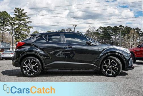 2020 Toyota C-HR XLE
