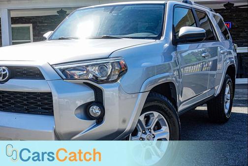 Classic Silver Metallic 2019 Toyota 4Runner SR5