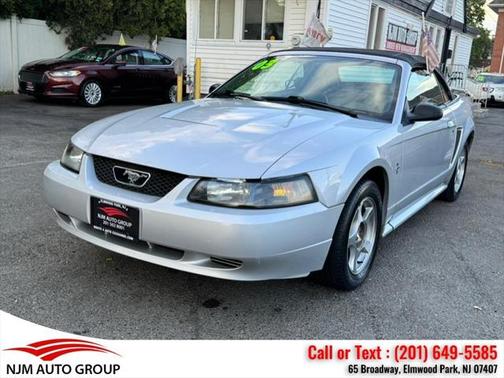 2003 Ford Mustang Premium