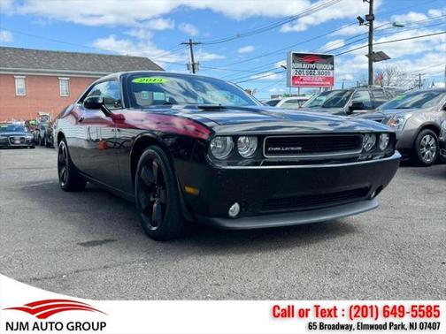2014 Dodge Challenger SXT