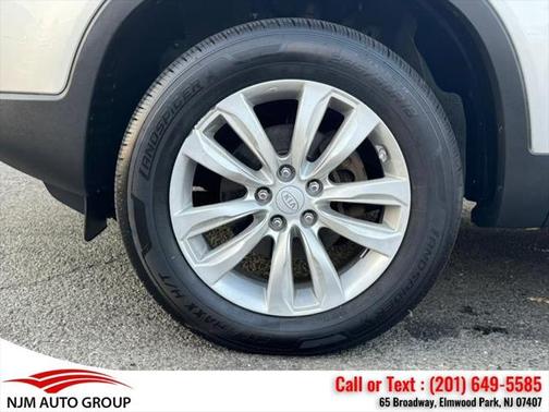 2011 Kia Sorento LX