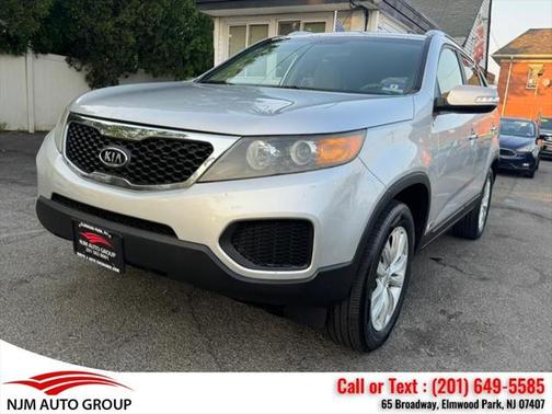 2011 Kia Sorento LX