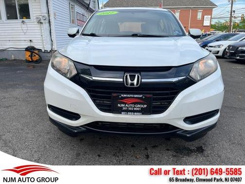 White Orchid Pearl 2017 Honda HR-V LX