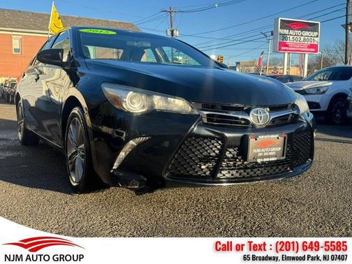 2015 Toyota Camry SE
