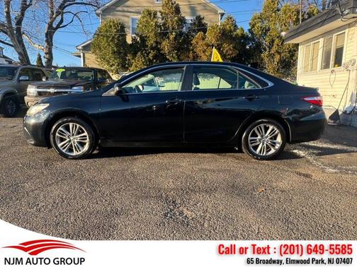 2015 Toyota Camry SE