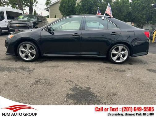 2014 Toyota Camry SE