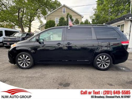 2012 Toyota Sienna LE
