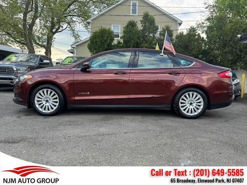 2016 Ford Fusion Hybrid S