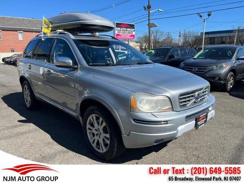 Electric Silver Metallic 2013 Volvo XC90 3.2 Platinum