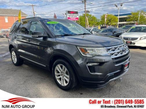 Magnetic Metallic 2018 Ford Explorer XLT