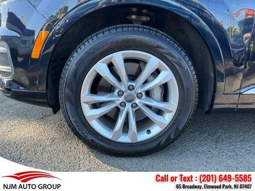 Ink Blue Metallic 2017 Audi Q7 3.0T Premium