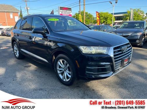 Ink Blue Metallic 2017 Audi Q7 3.0T Premium