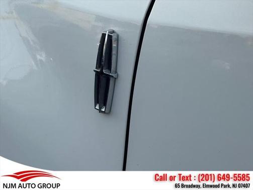 2013 Lincoln MKX Base