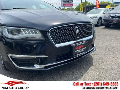 Infinite Black Metallic 2019 Lincoln MKZ Reserve I
