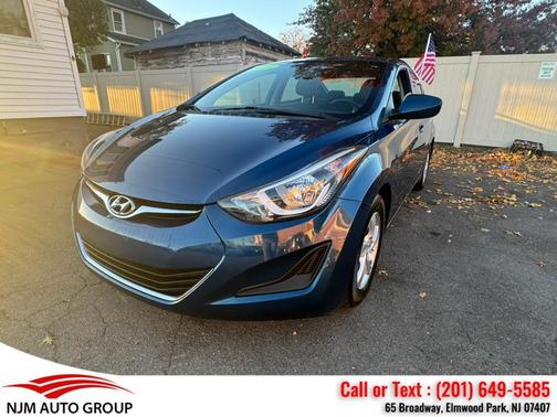 2015 Hyundai ELANTRA SE