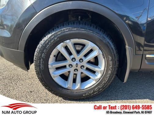 Tuxedo Black Metallic 2013 Ford Explorer XLT