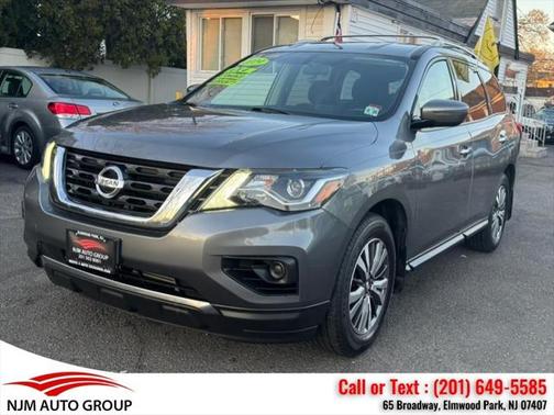 2019 Nissan Pathfinder S