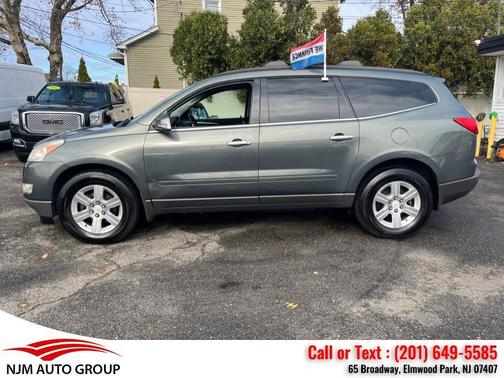 2011 Chevrolet Traverse LT