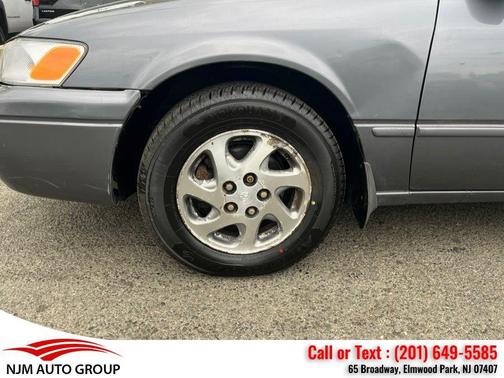 Gray 1997 Toyota Camry XLE V6