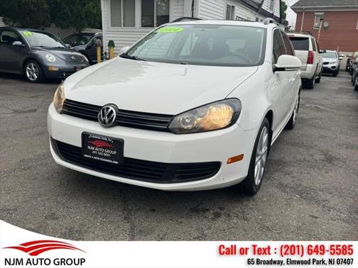 2014 Volkswagen Jetta SportWagen DSG TDI w/Sunroof & Nav