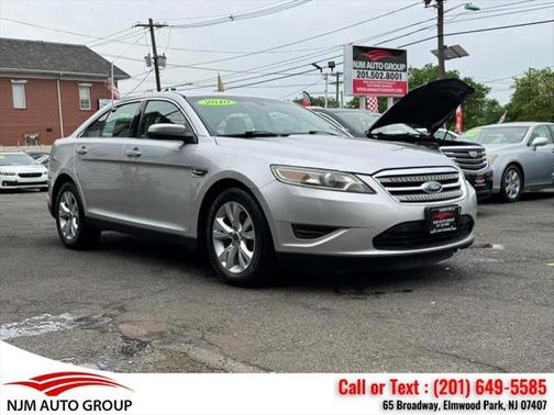 2010 Ford Taurus SEL