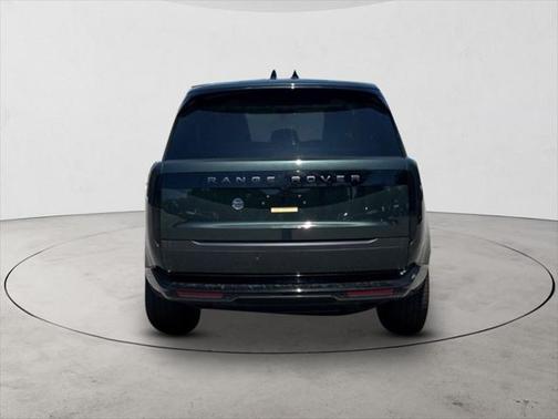 2024 Land Rover Range Rover P400 SE