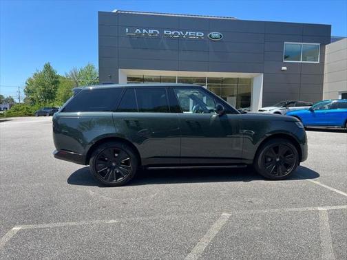 2024 Land Rover Range Rover P400 SE