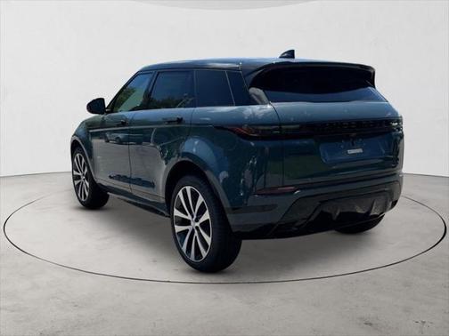2026 Land Rover Range Rover Evoque Dynamic SE