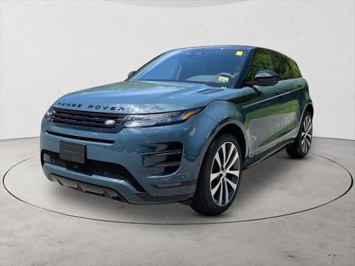 2026 Land Rover Range Rover Evoque Dynamic SE