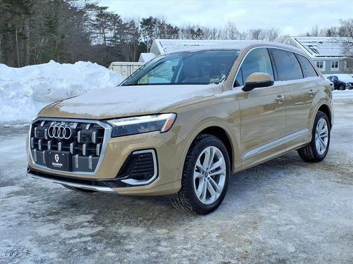 2025 Audi Q7 45 Premium