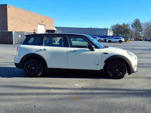 2017 MINI Clubman Cooper ALL4
